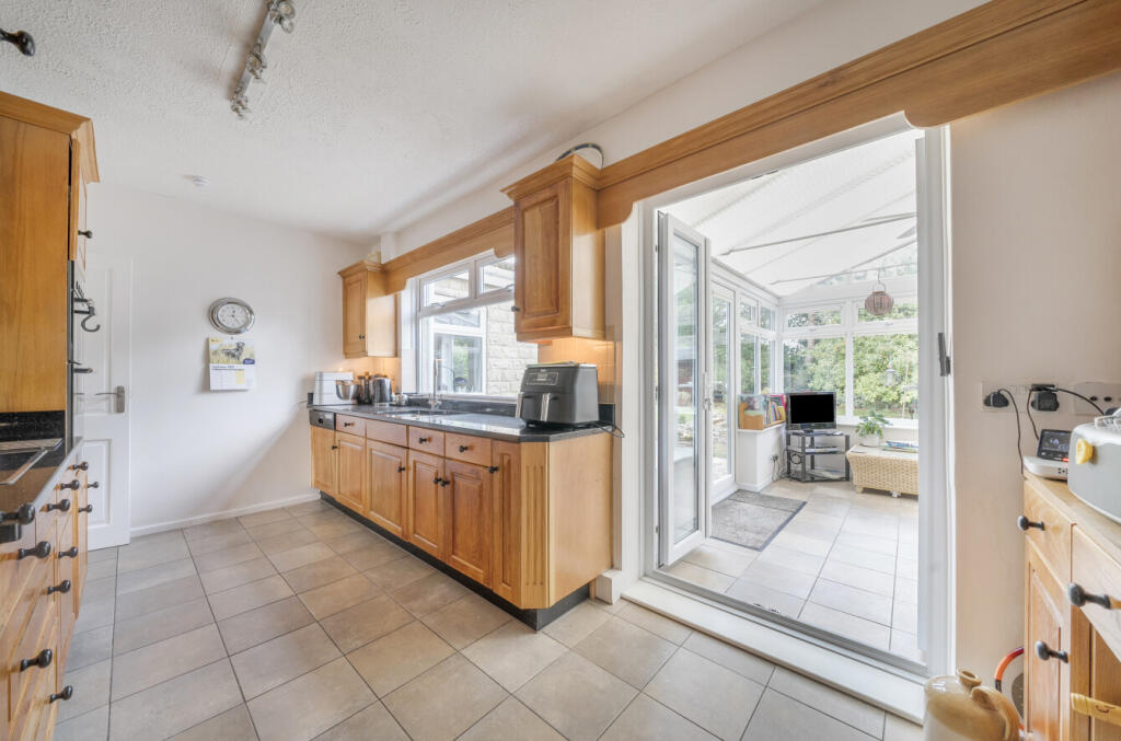 13542351868c964b7c79ad