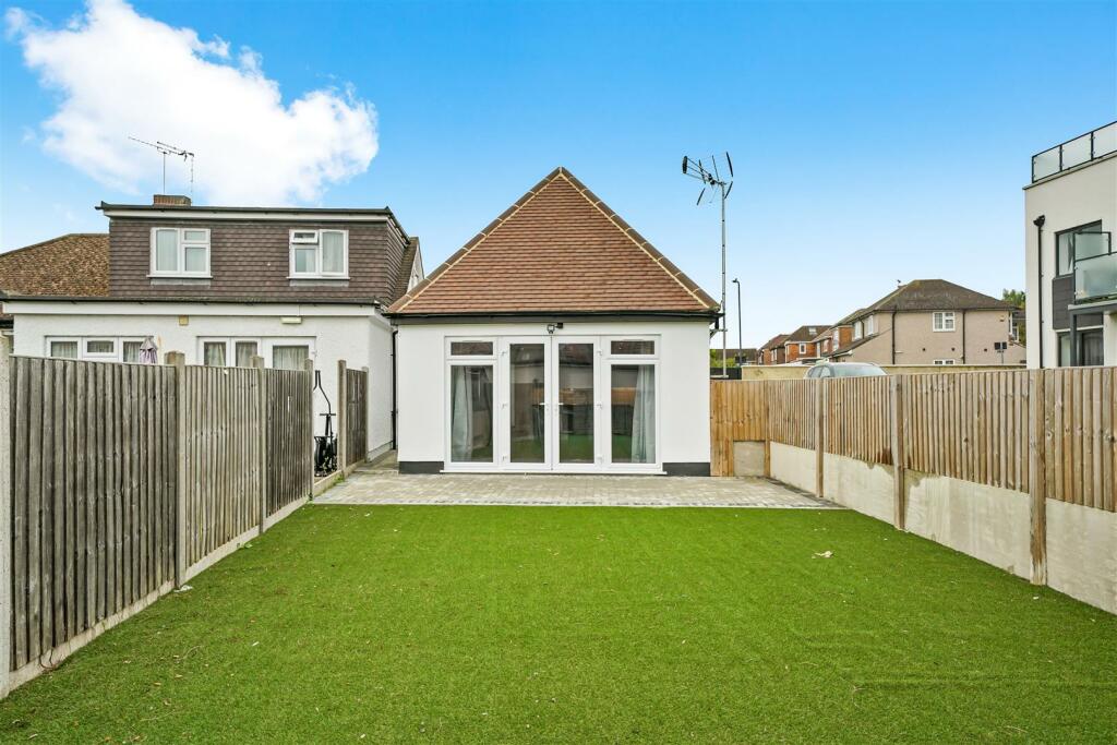 1A Dalmeny Close - hqvqej5JPa8zHLXWHbhi.jpg