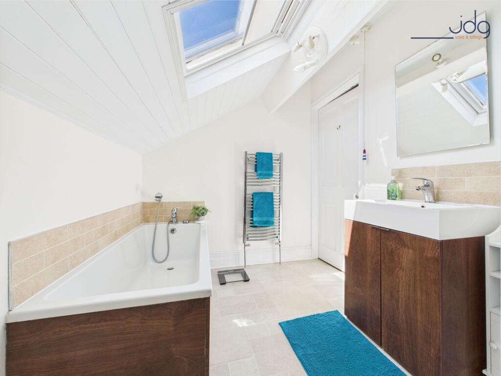 First Floor Family Bathroom