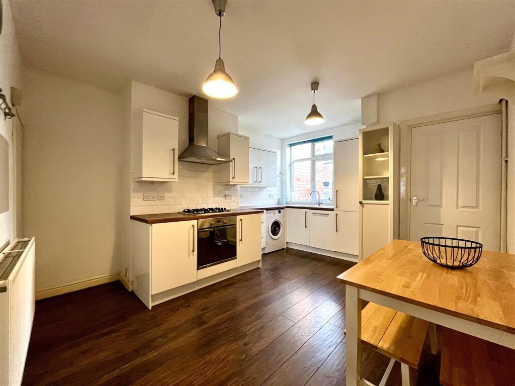 Dining Kitchen