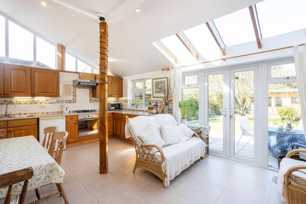 Kitchen / Reception Room