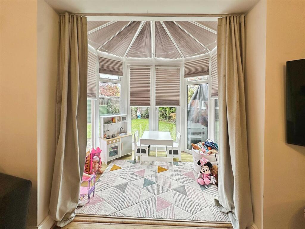 2cf02bc5--45B1-B8EB-6A164BA19CFF-62512-000014DF800