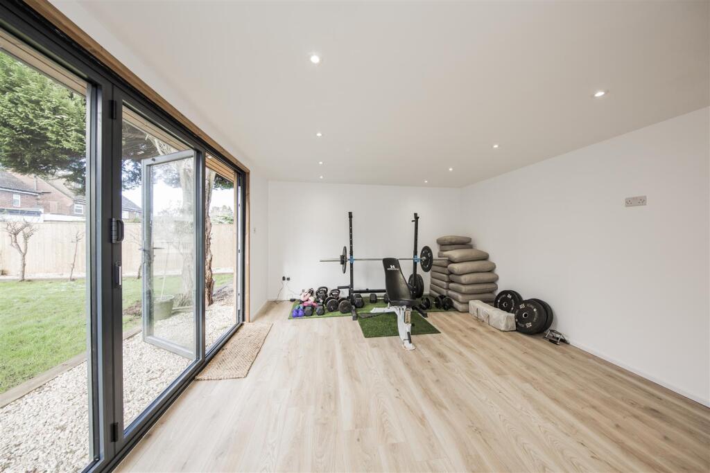 Gym / Office Outbuilding