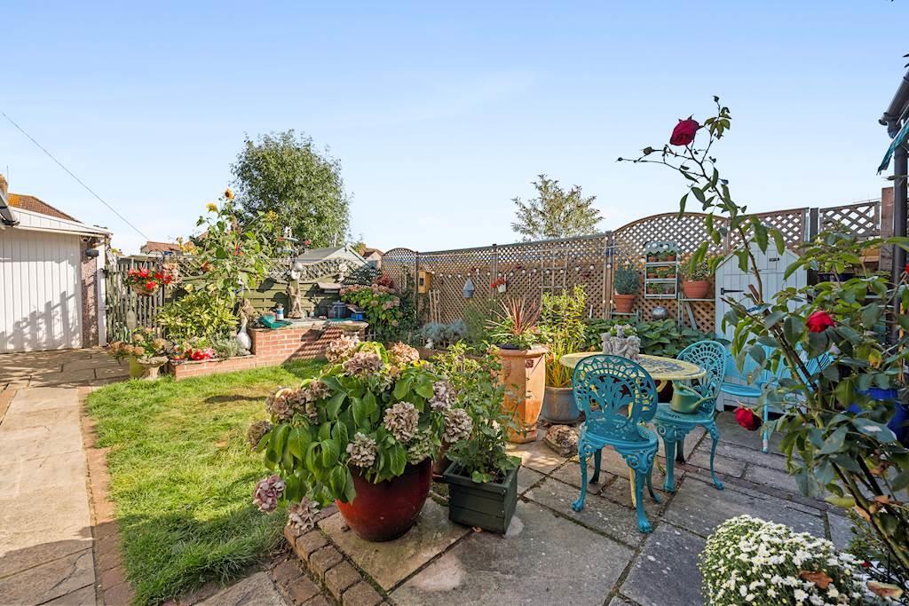 Garden  Dorset Rd.jpg