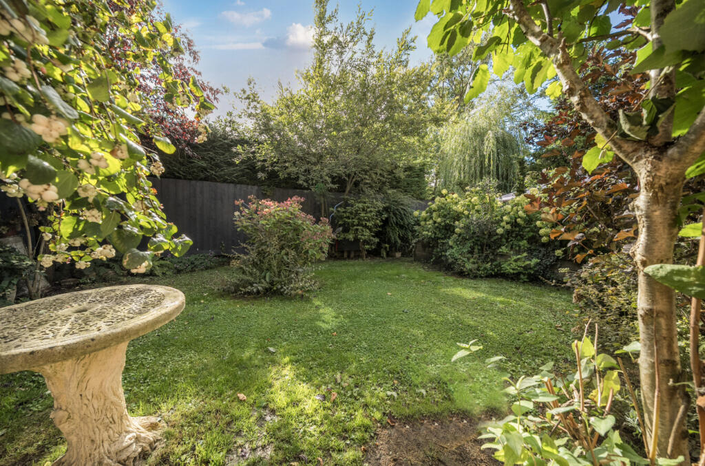 1353157-6-68c45f4...