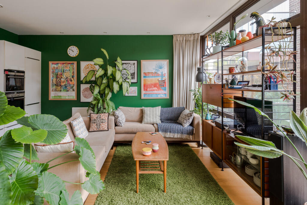 243979 - 3, 19 Cabanel Place-5.jpg