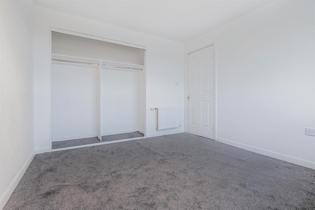 room 8.jpg