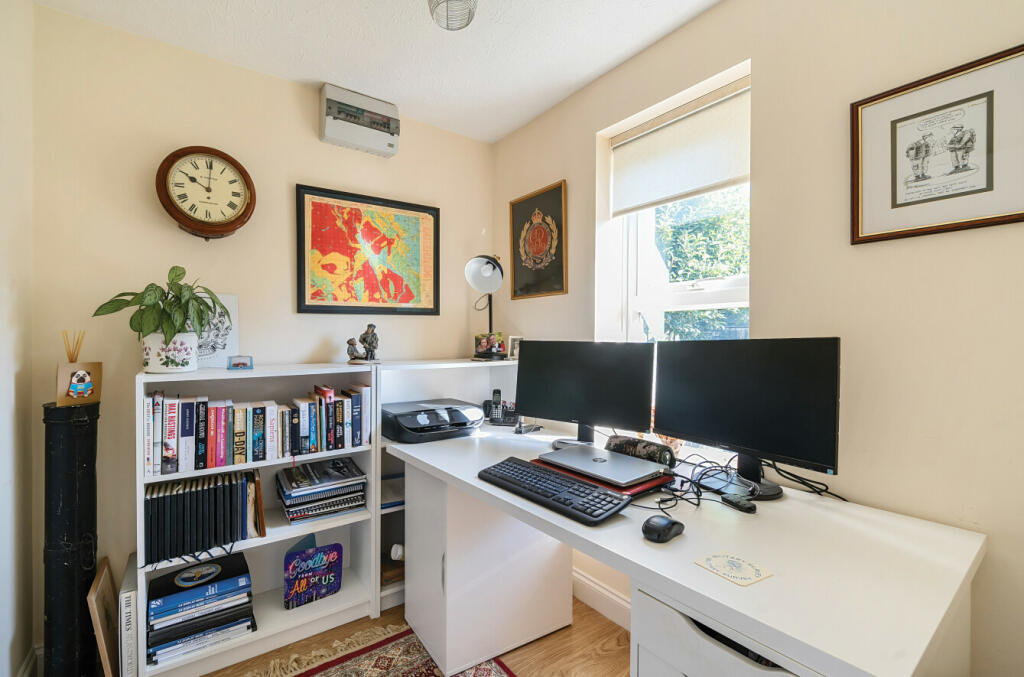 Hom Office