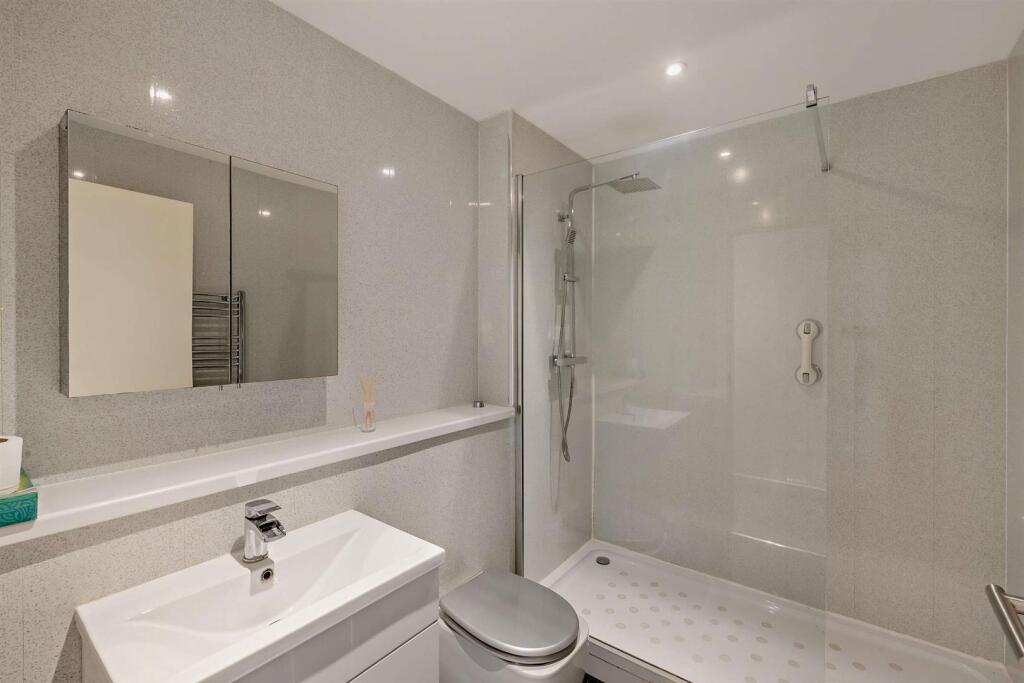 8633060-interior06-800.jpg