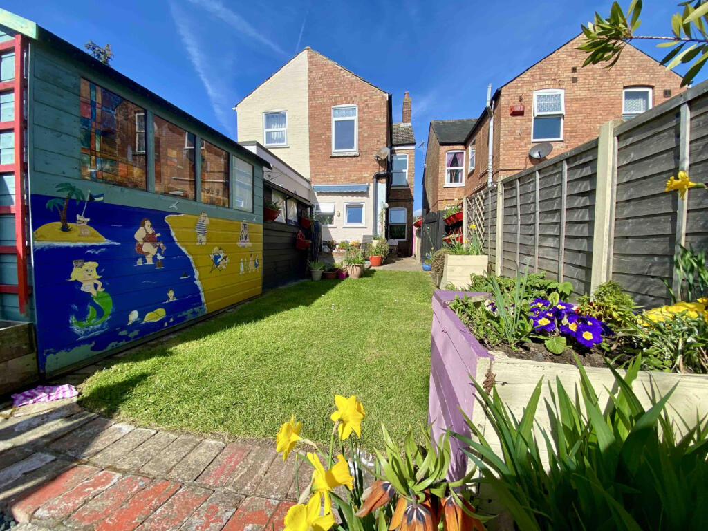 2/3 Bedroom Semi Detached for Sale