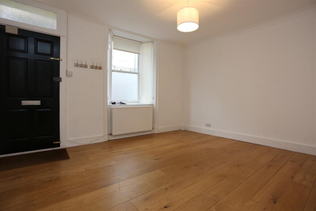 27 Over St new 25 (9).JPG