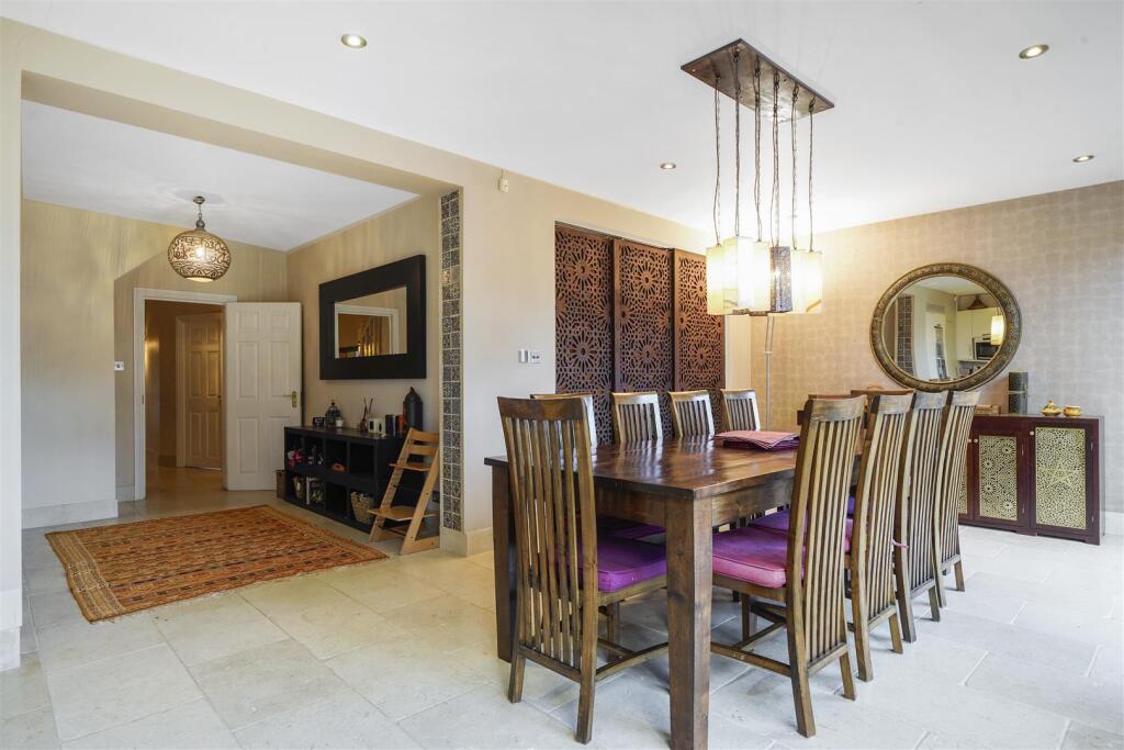 34 Kingsway - sAJq0RJM50I6AE9ibNHS.jpg