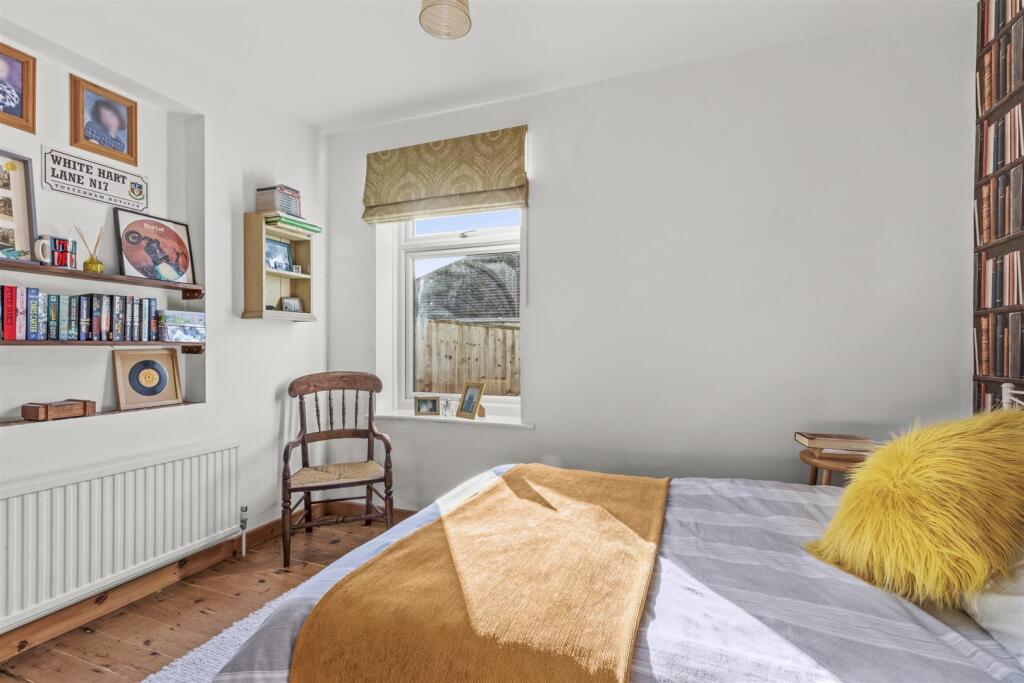 36 Coningsby Rd, HP13 5NY-6.jpg