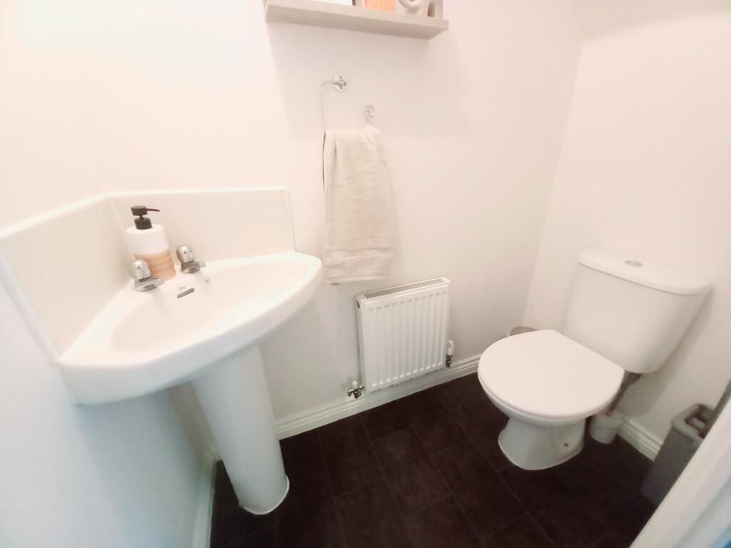 GROUND FLOOR WC