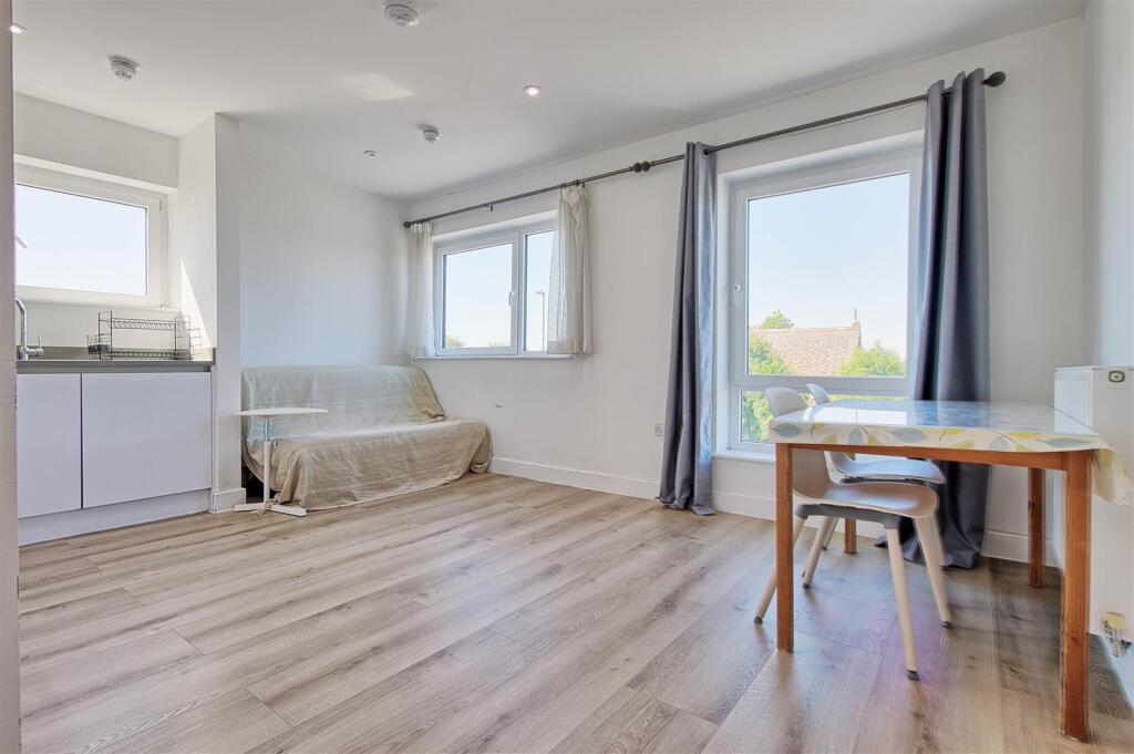 Living Area.jpg