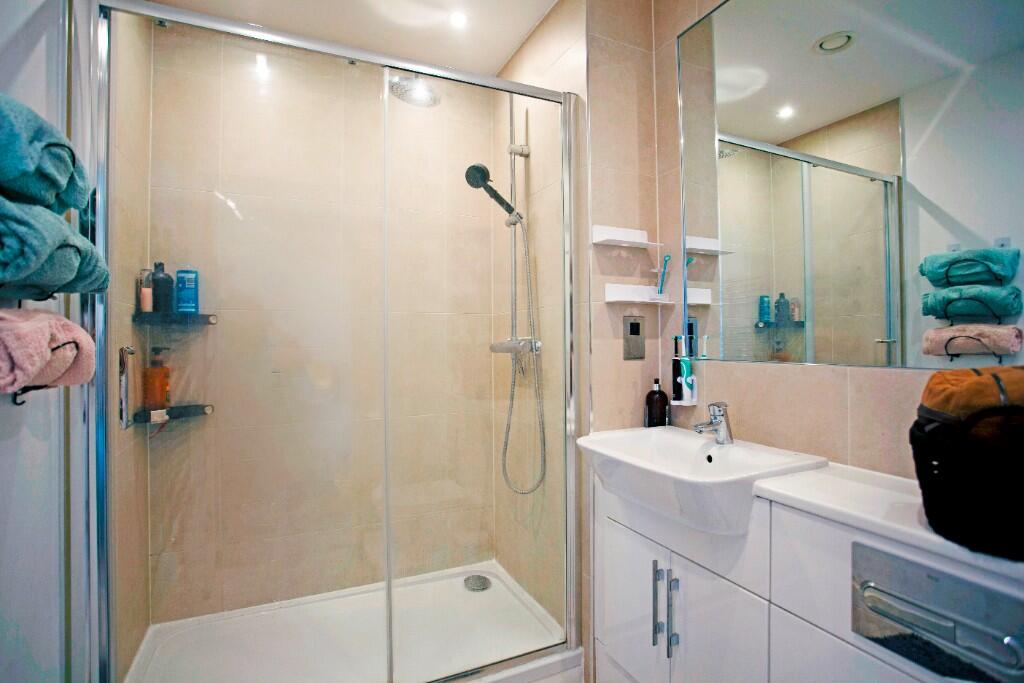 En suite shower room