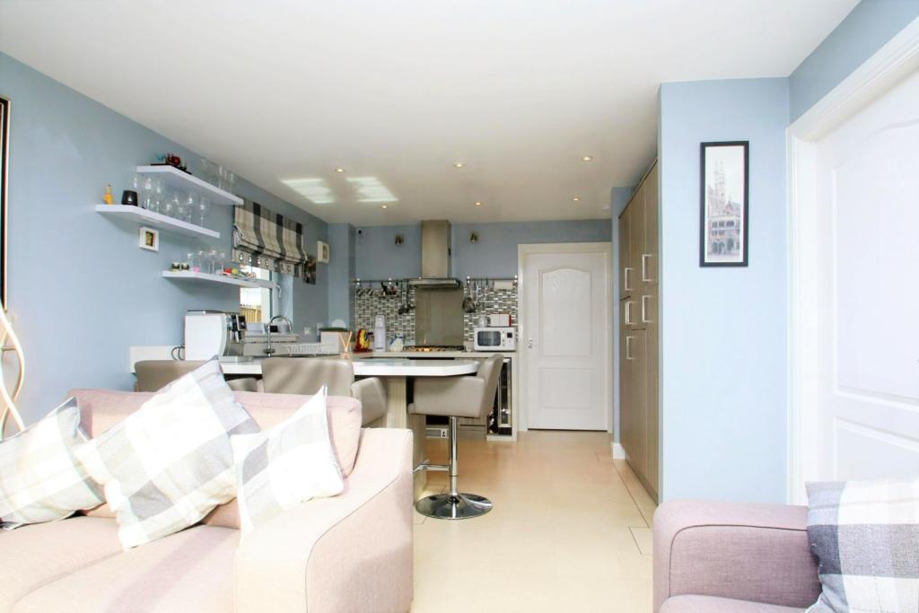 Kitchen/Family Room