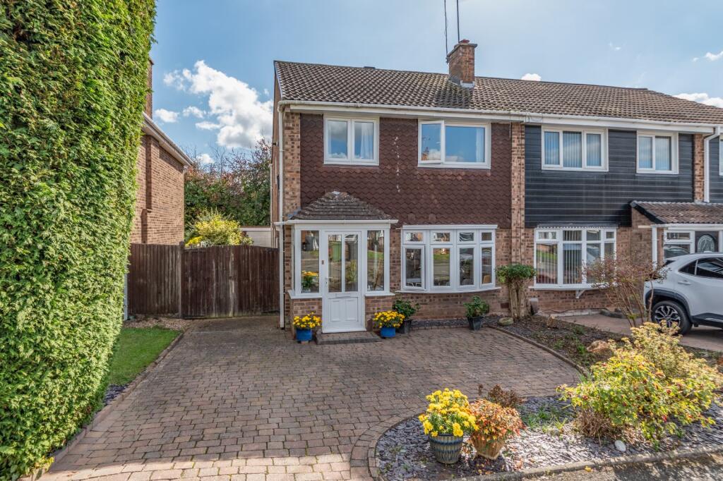 Cherington Close, Matchborough East, Redditch, B98