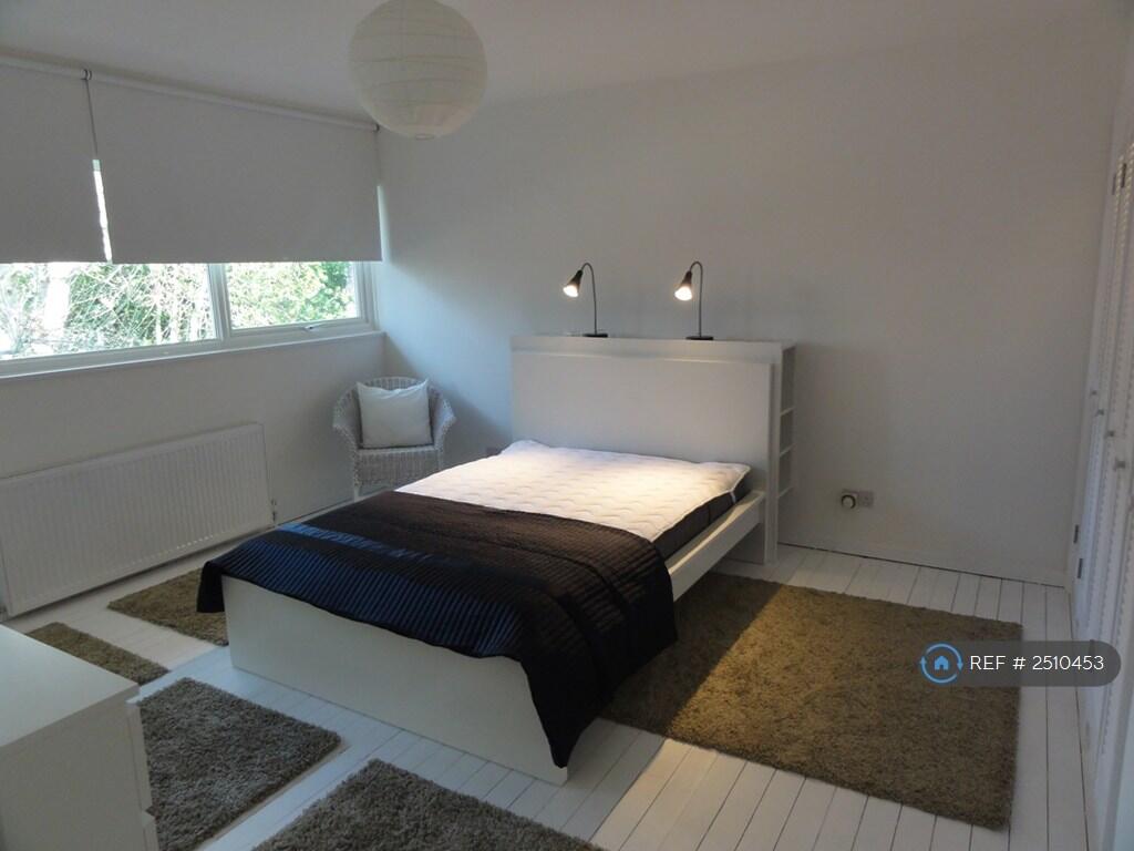 Bed 1