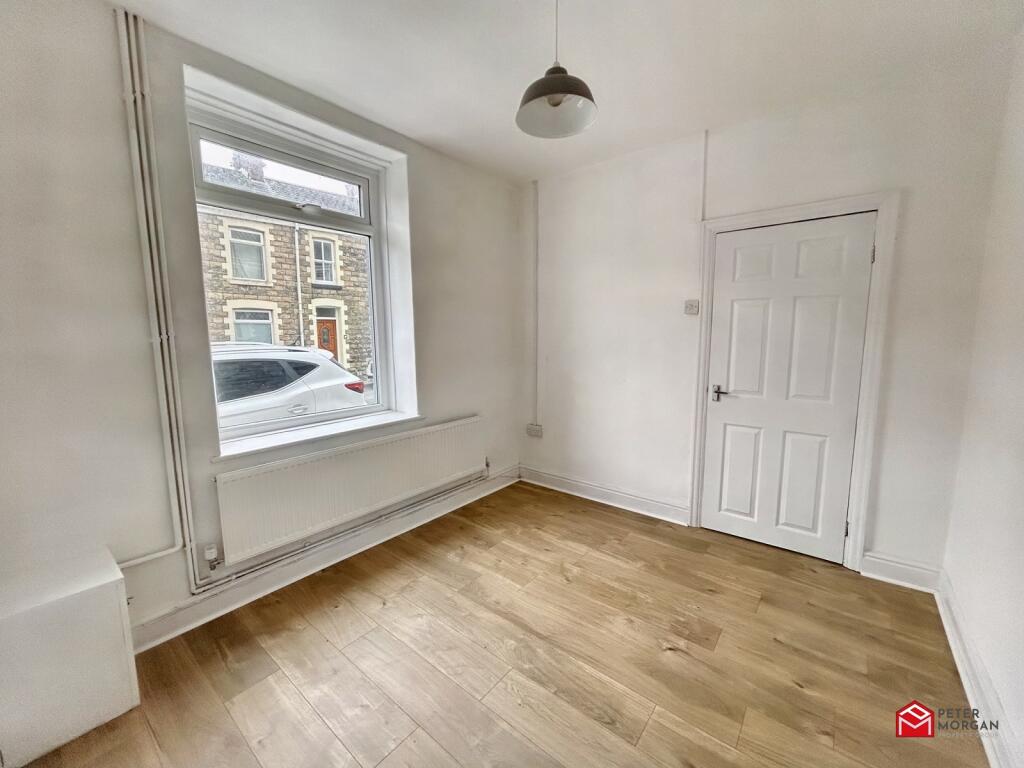 Sitting / Dining Room