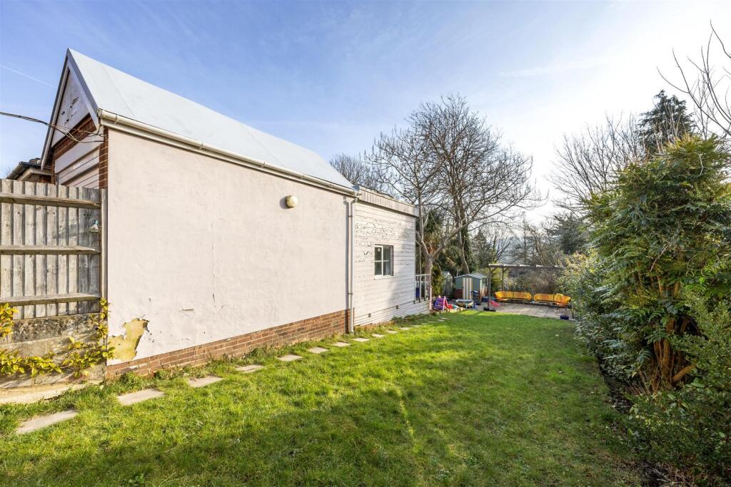 Outbuilding &amp; Garage