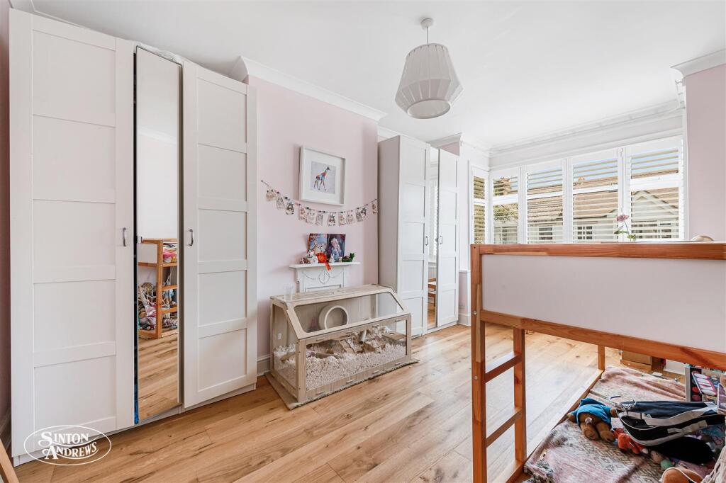 85 Camborne Avenue-15.jpg