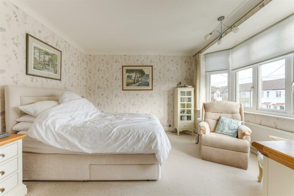 Sandringham Close-15.jpg