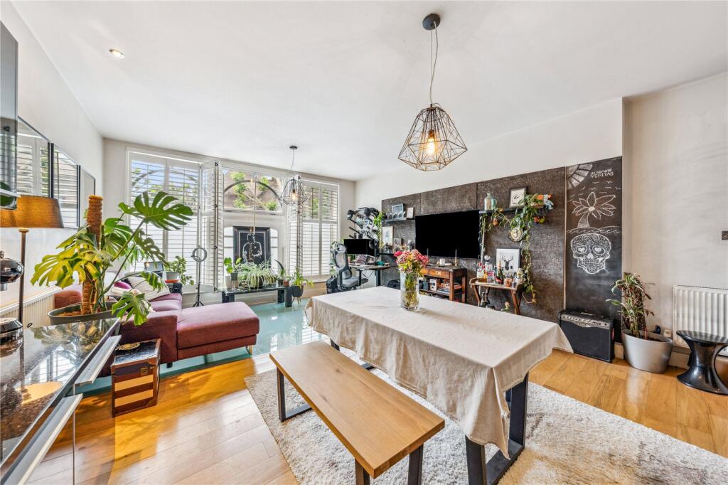 Open Plan Reception