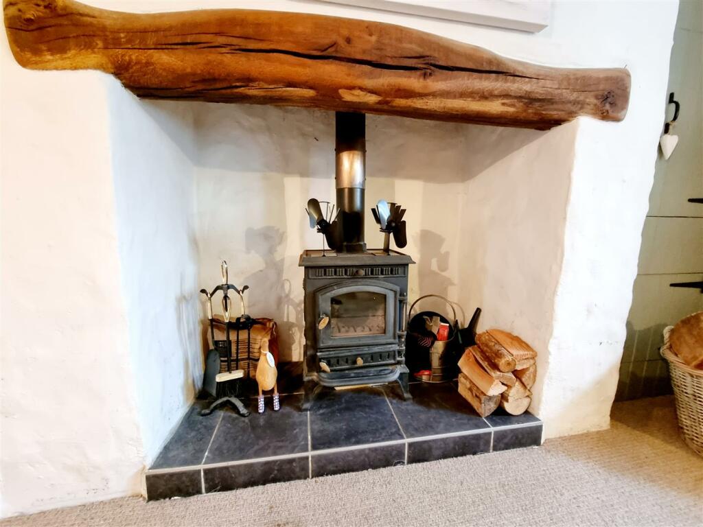 Fireplace.jpg