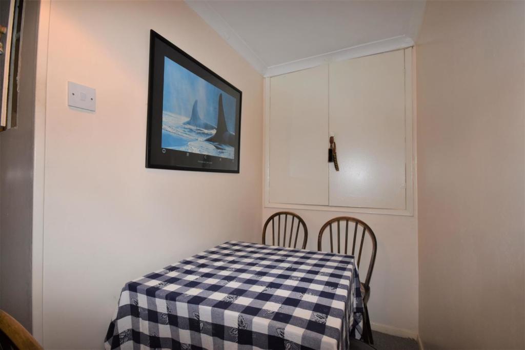 Dining Area.JPG