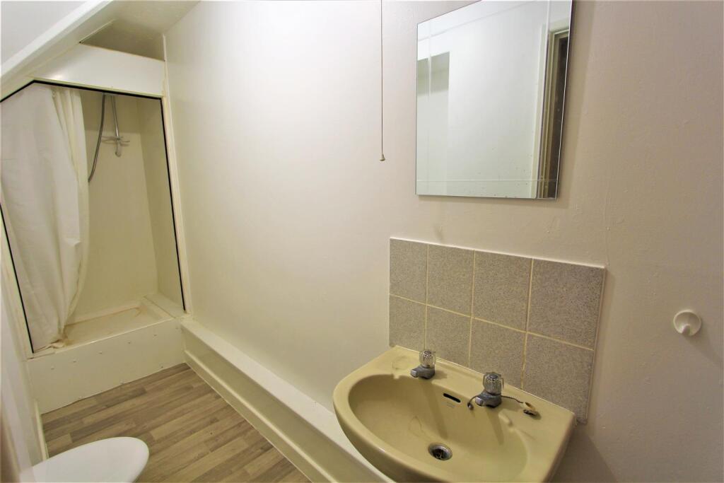 Bathroom .jpg