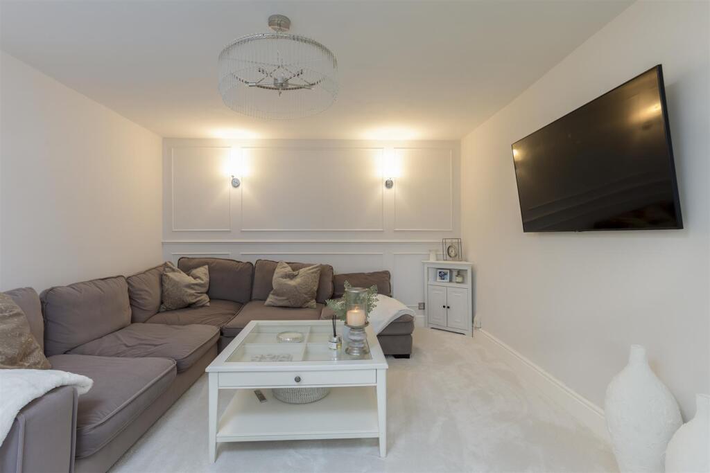 2_Ashbourne_Place__2.jpg