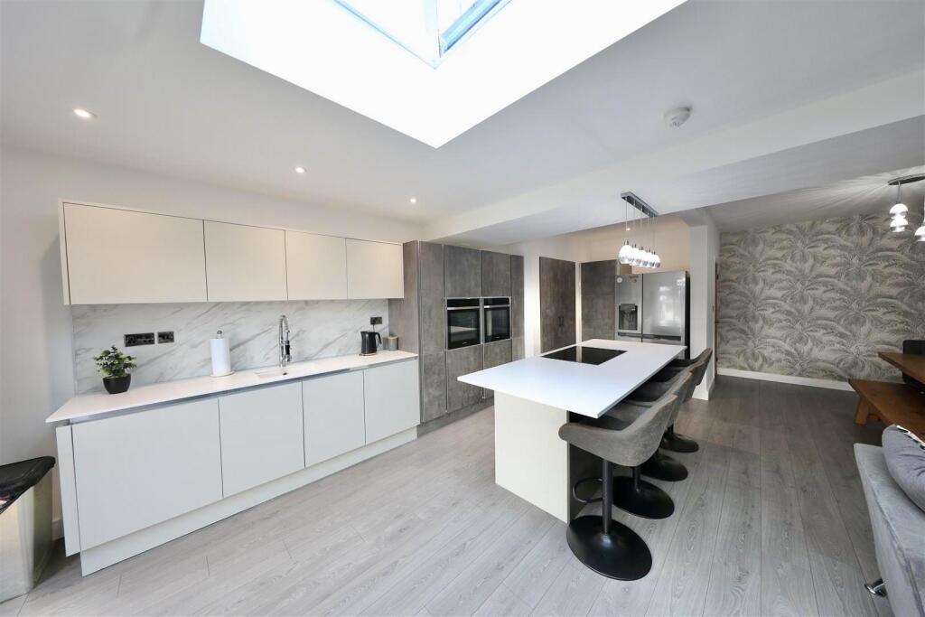 Open plan kitchen living area