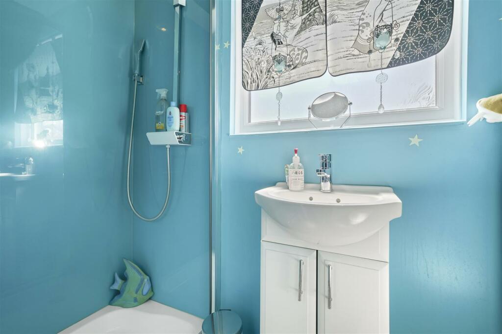 64 Berkeley Avenue - Qh59Nk4UxEr4XOT710vD.jpg