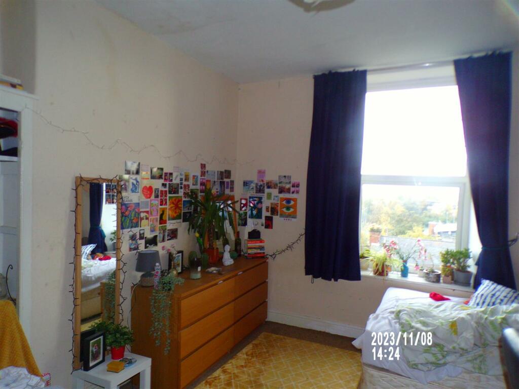 100_5475.JPG