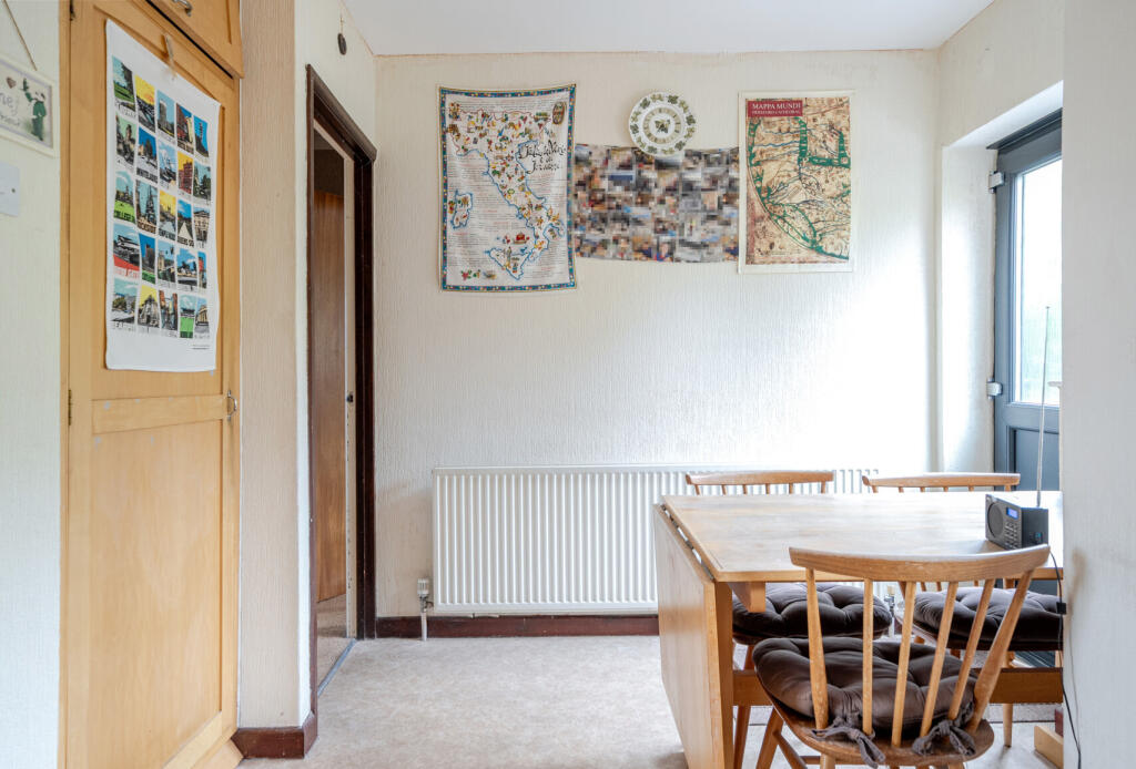 1309106-13-684aad...