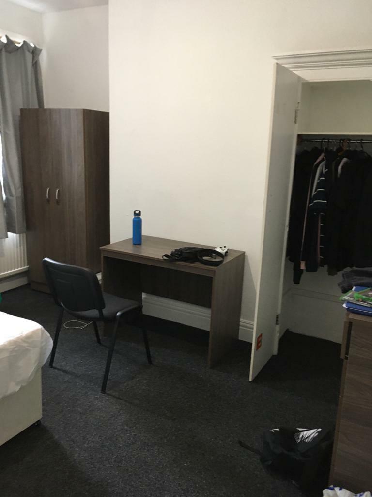 11) 11 Auckland Avenue Bedroom 4 06.08.2020.jpg