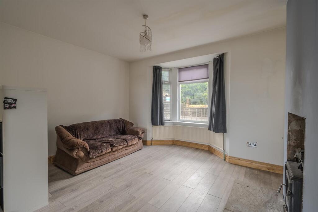 26 Sunnybank Rd-15.jpg