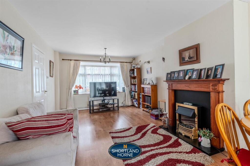 Lounge / Dining Room