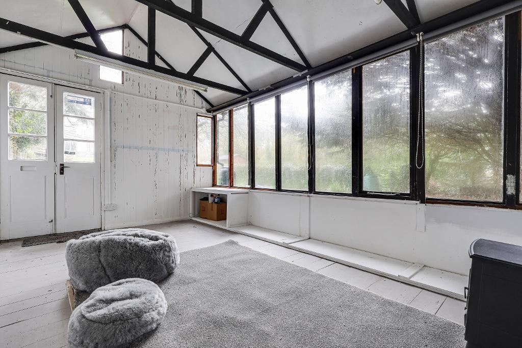 Valley Road, Kenley, CR8 5BU