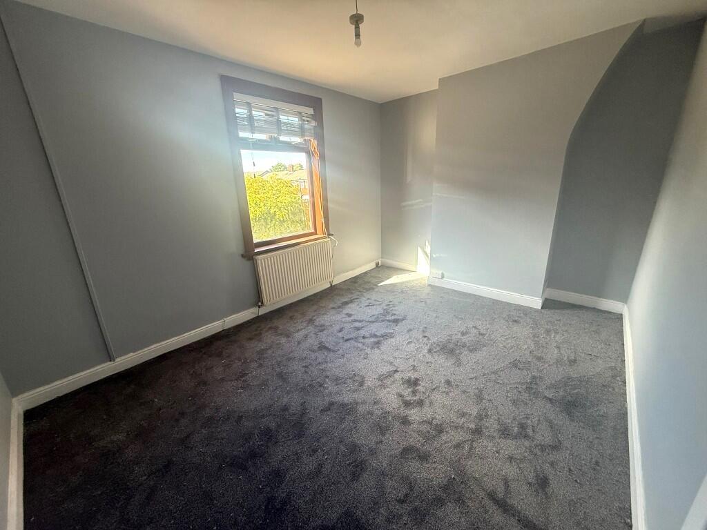 Bedroom (e)