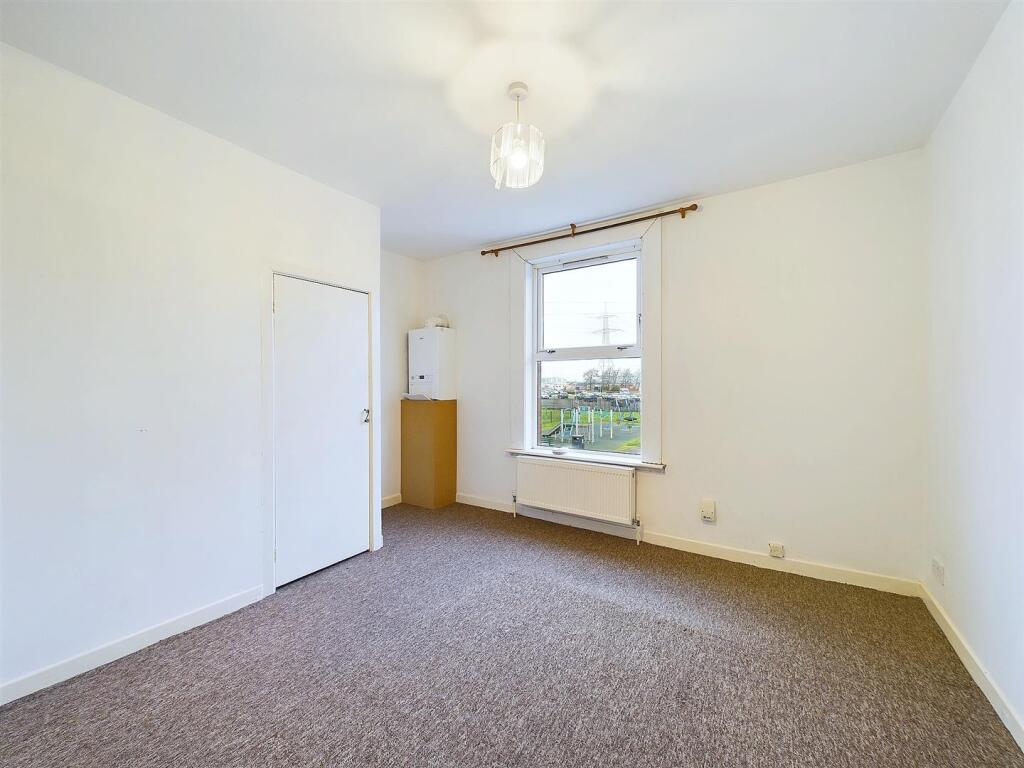 13 - Terraced House for Auction, Avonmouth.jpg