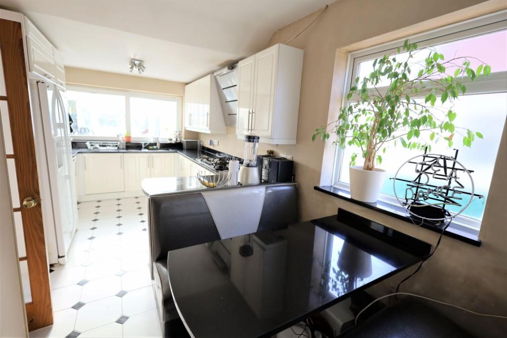 Kitchen/break Rm