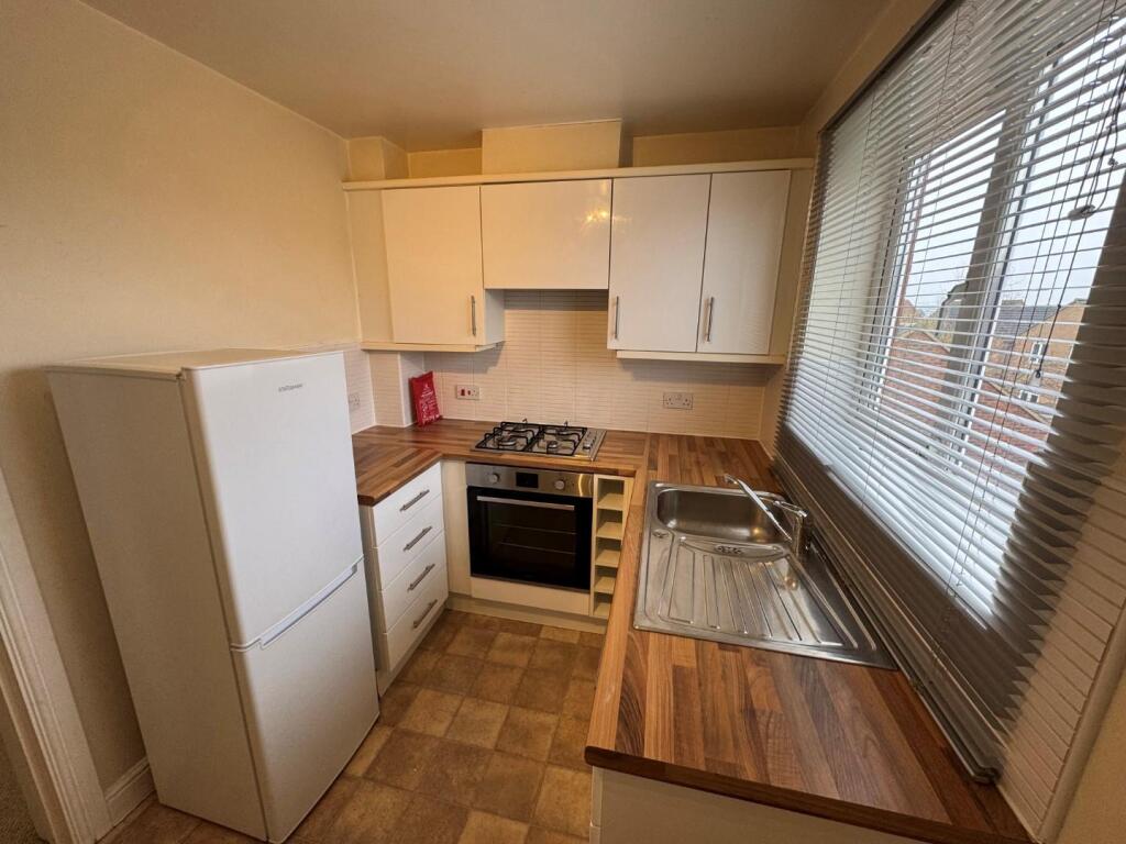 kitchen 1.jpg