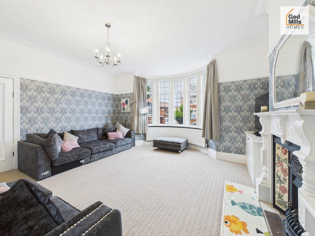 CAM04261G0-PR0114...