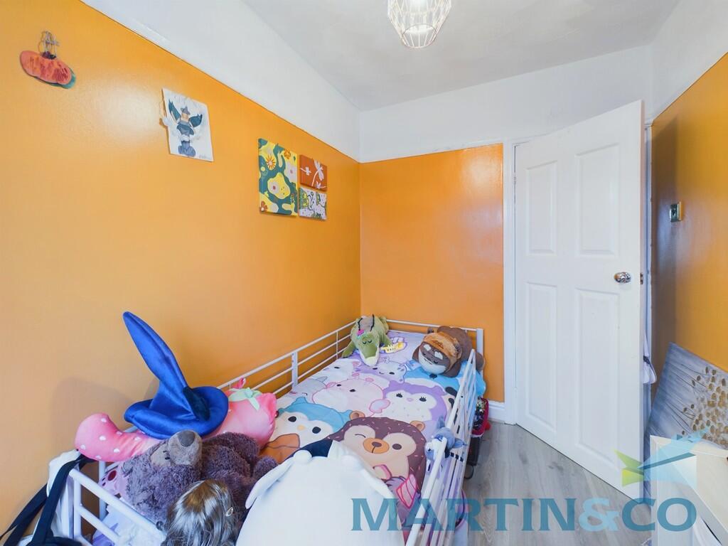 CAM01870G0-PR0147...