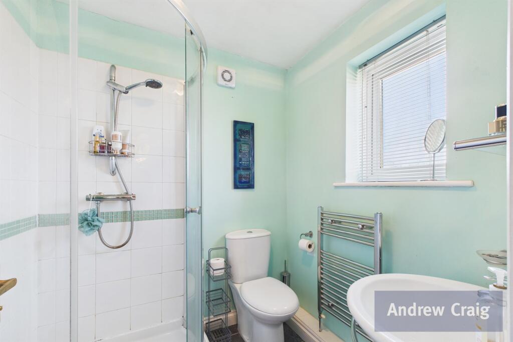 En Suite Shower Room