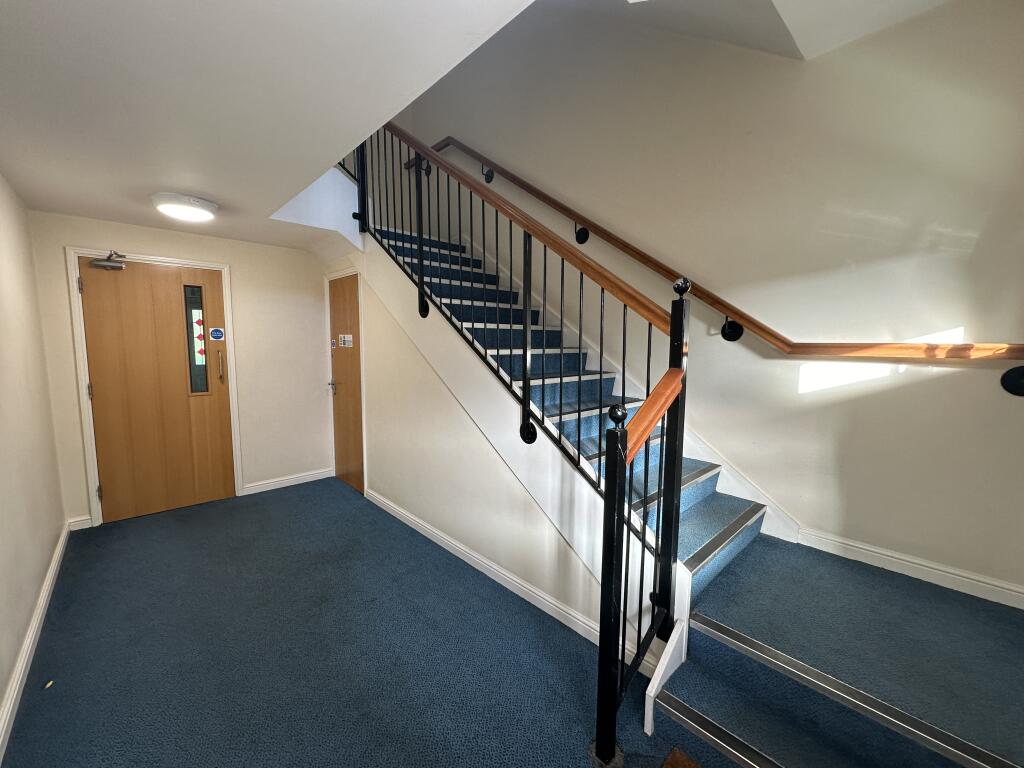 21. Ground floor entrance.JPG