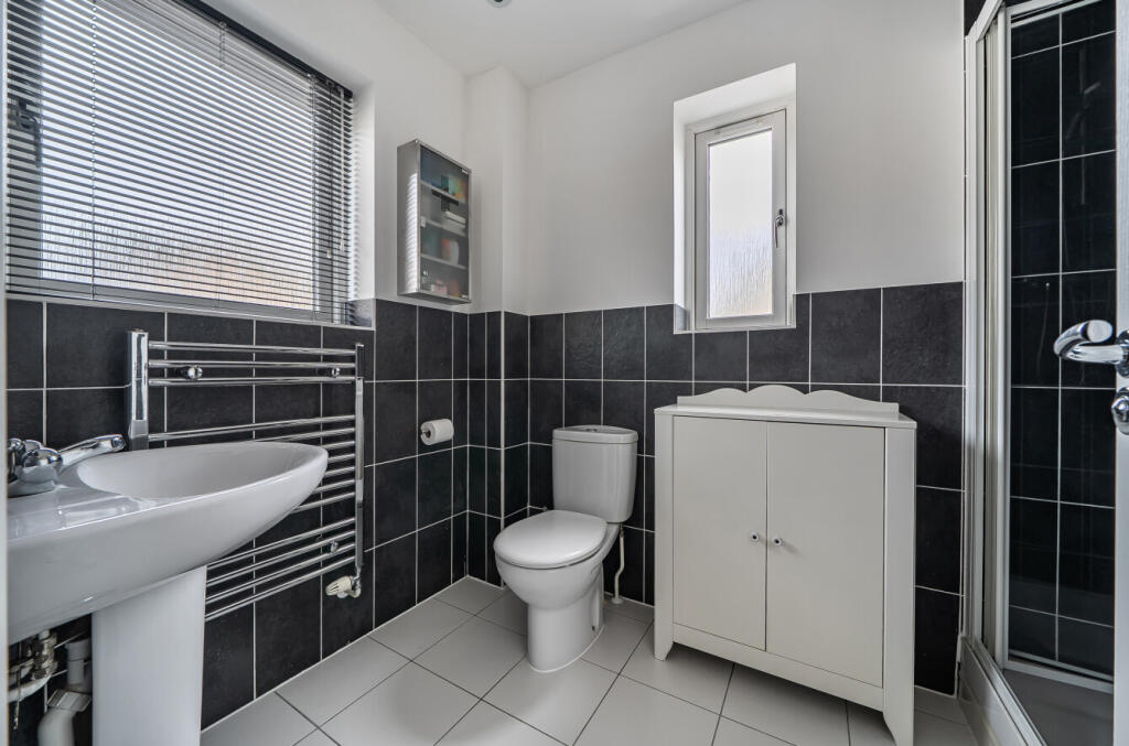 1386699-13-693188...