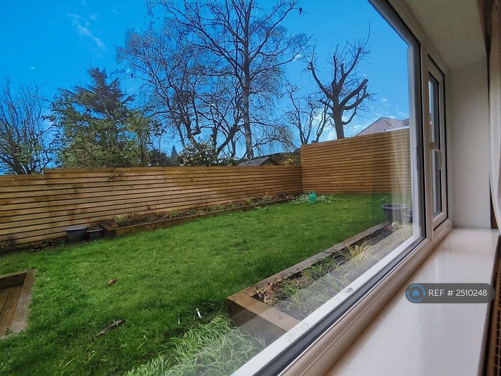 4th Bedroom Garden View